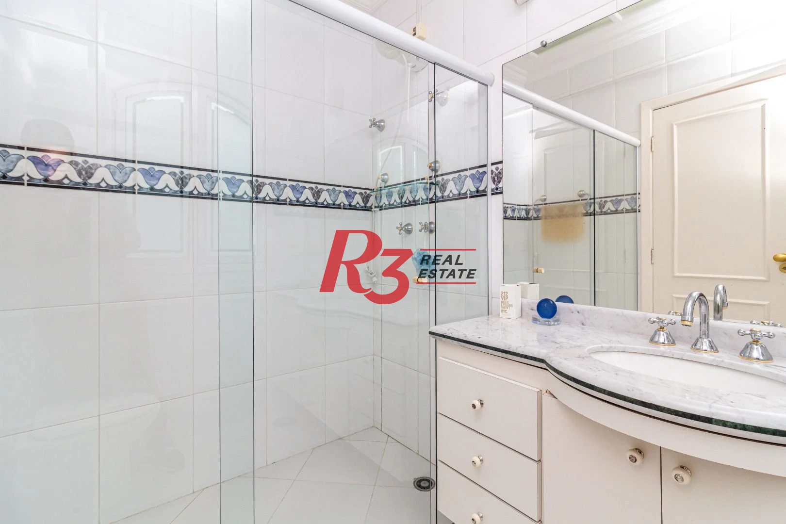 Casa com 5 dormitórios à venda, 900 m² por R$ 13.400.000,00 - Santo Amaro - Guarujá/SP