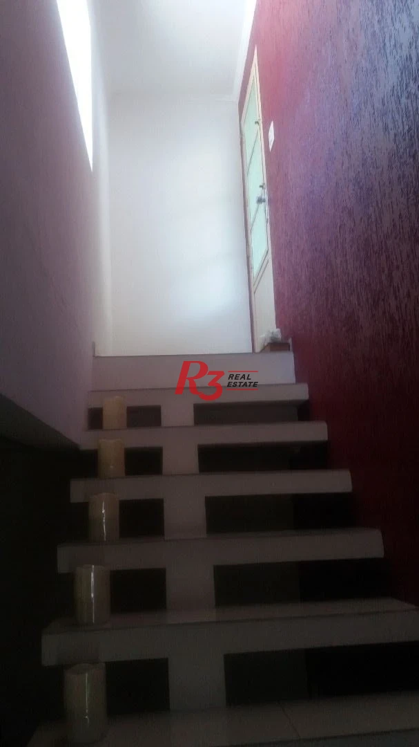 Sobrado com 3 dormitórios para venda ou locação, 268 m² - Campo Grande - Santos/SP