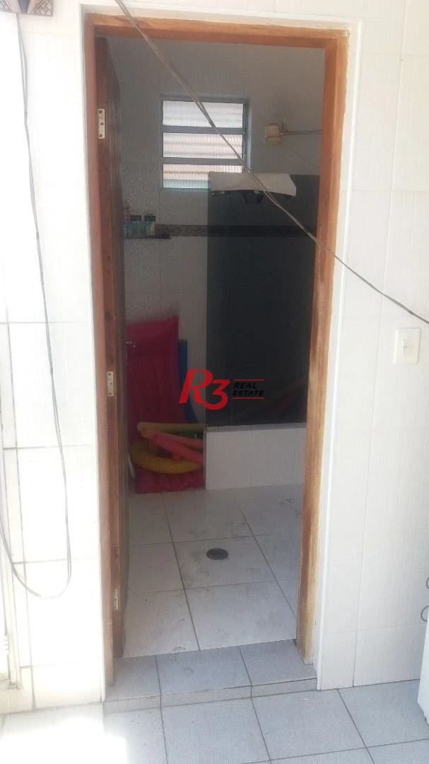 Sobrado com 3 dormitórios para venda ou locação, 268 m² - Campo Grande - Santos/SP