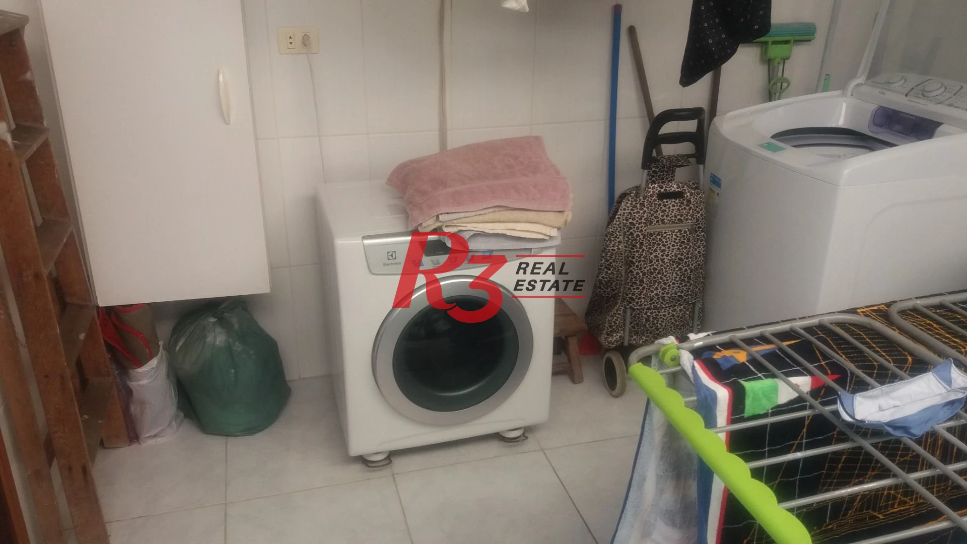 Sobrado com 3 dormitórios para venda ou locação, 268 m² - Campo Grande - Santos/SP