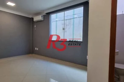 Sobrado com 3 dormitórios à venda, 110 m² por R$ 650.000,00 - José Menino - Santos/SP