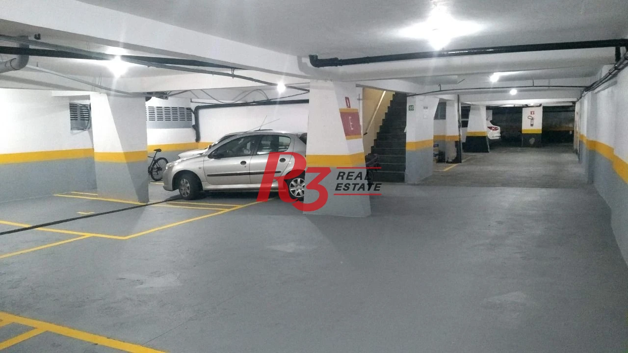 Apartamento com 3 dormitórios à venda, 146 m²- Vila Maia - Guarujá/SP