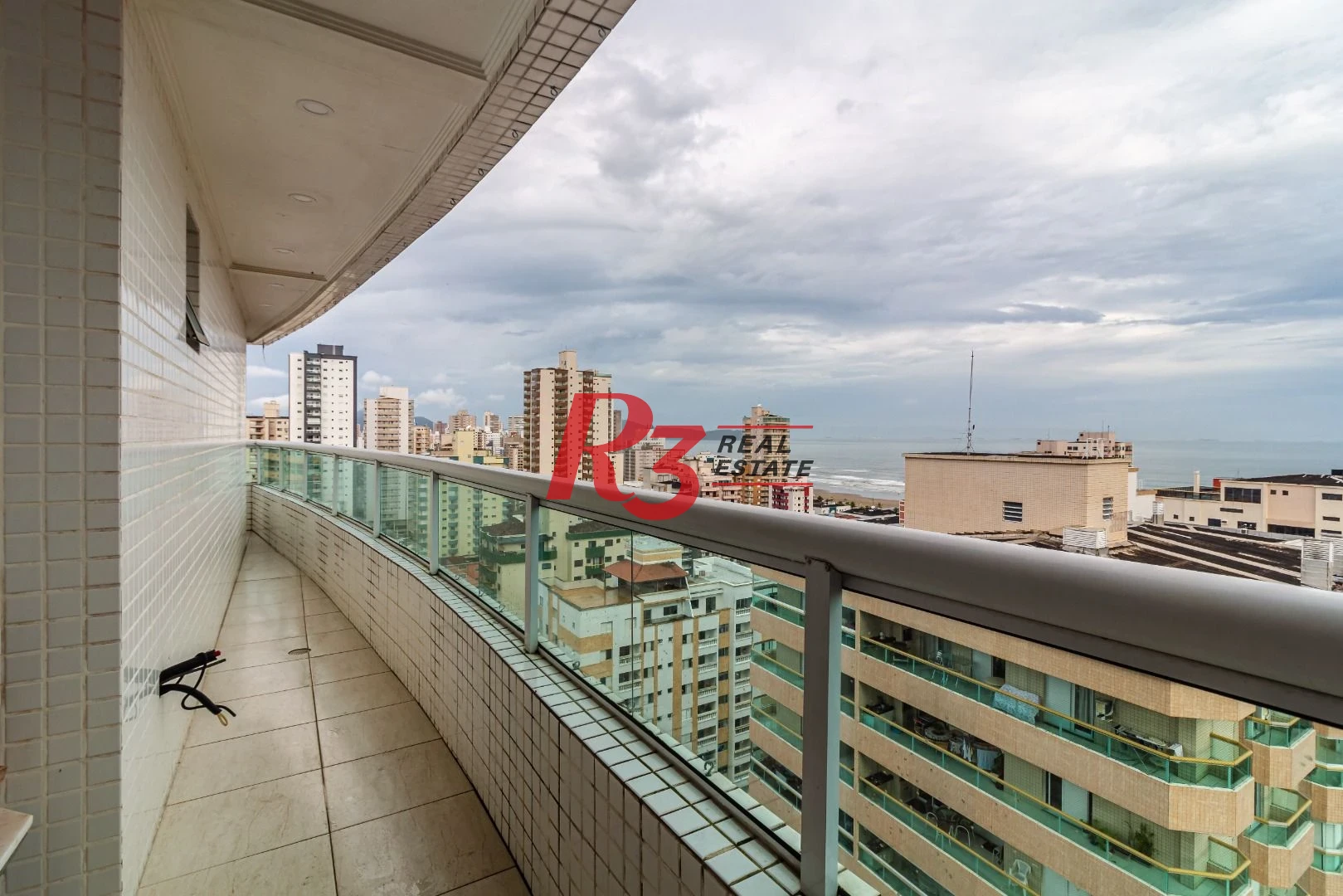 Apartamento com 3 dormitórios à venda, 168 m² - Tupi - Praia Grande/SP