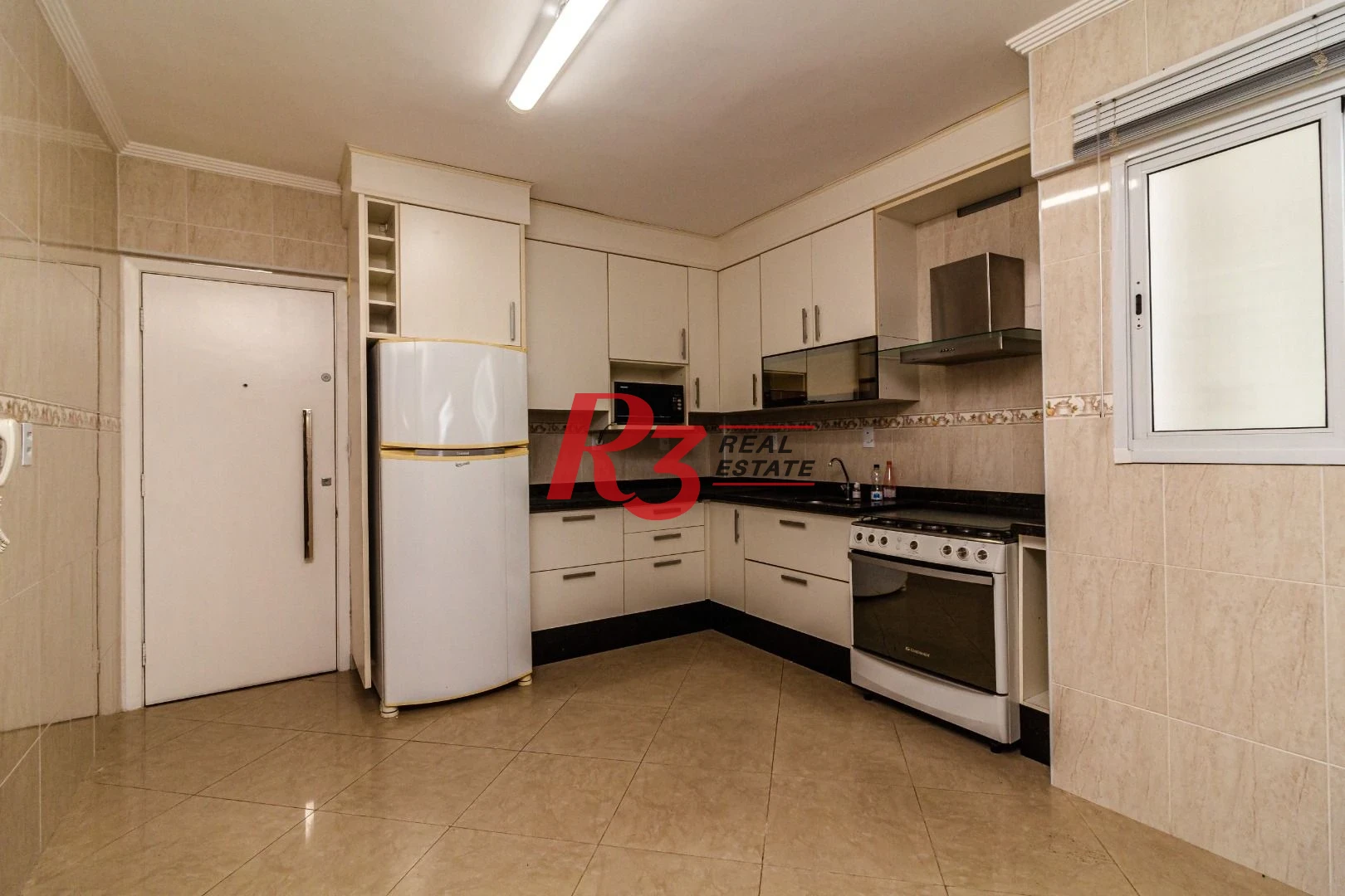 Apartamento com 3 dormitórios à venda, 168 m² - Tupi - Praia Grande/SP
