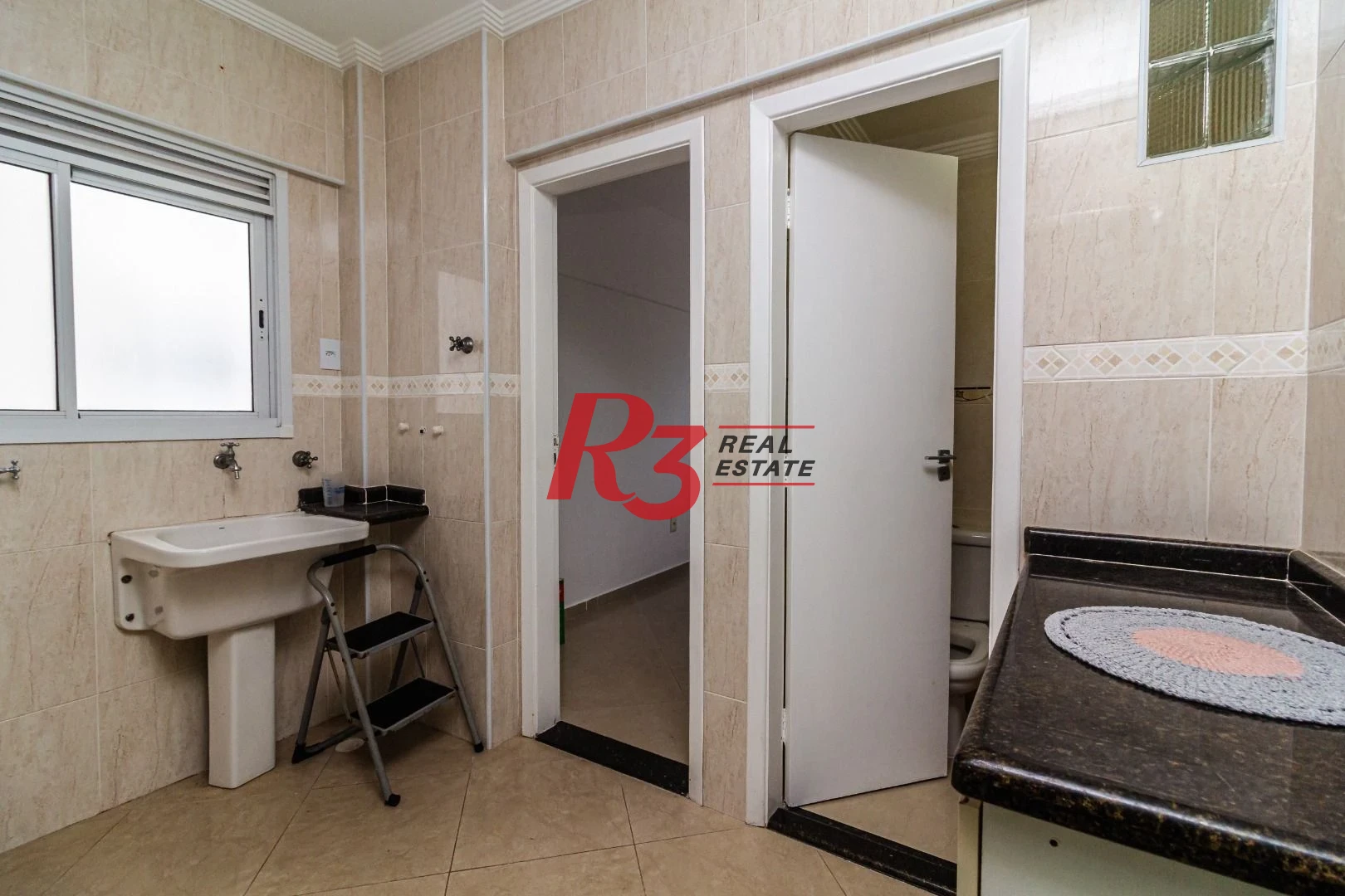 Apartamento com 3 dormitórios à venda, 168 m² - Tupi - Praia Grande/SP