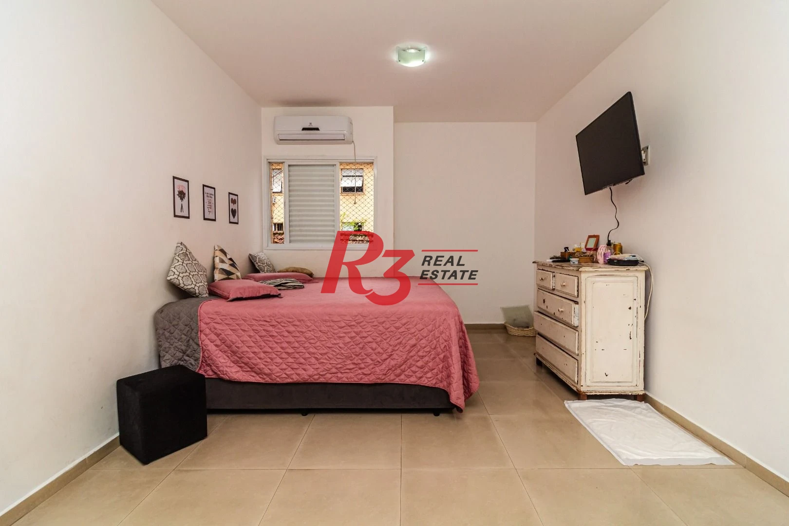 Casa com 5 dormitórios à venda, 303 m² - Vila Matias - Santos/SP
