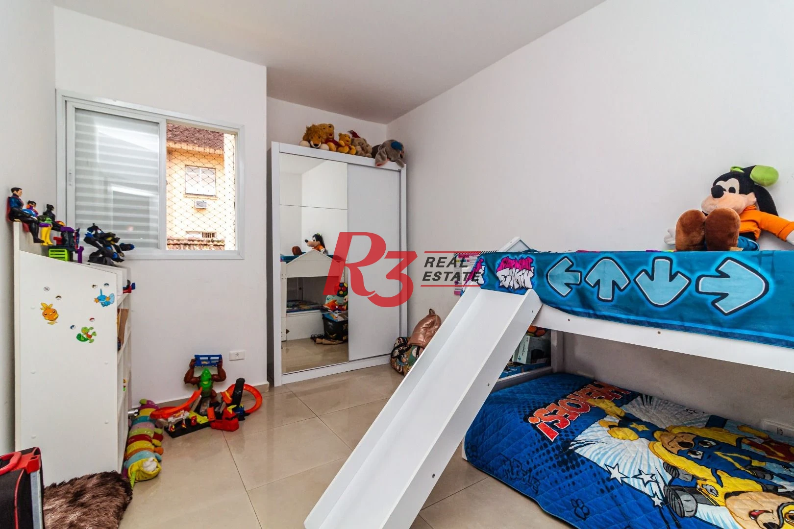 Casa com 5 dormitórios à venda, 303 m² - Vila Matias - Santos/SP