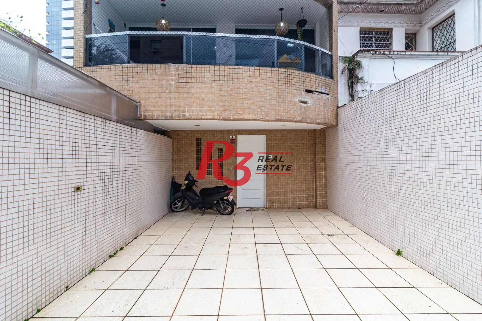 Casa com 5 dormitórios à venda, 303 m² - Vila Matias - Santos/SP
