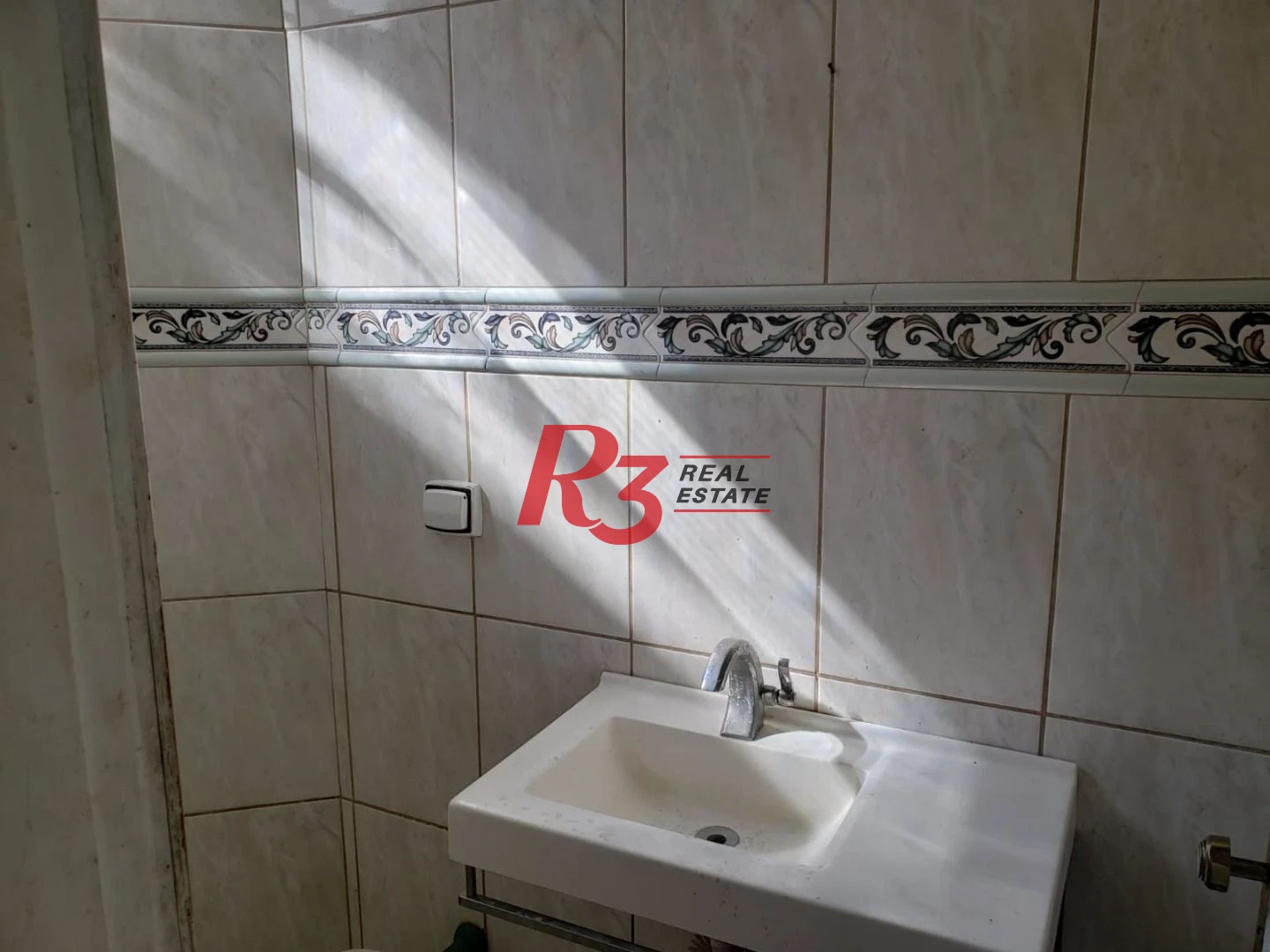 Casa com 5 dormitórios à venda, 256 m² por R$ 810.000,00 - Vila Nova - Santos/SP