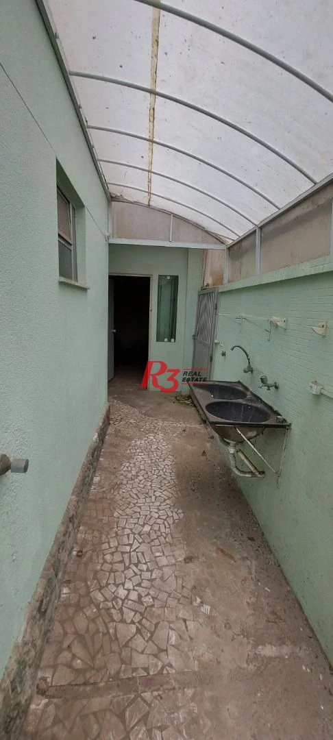 Sobrado com 10 dormitórios para alugar, 376 m² por R$ 9.000,00/mês - Ponta da Praia - Santos/SP