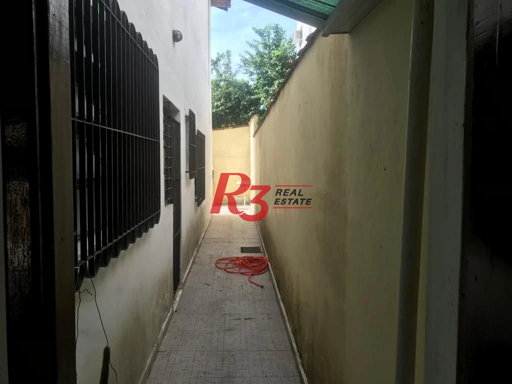 Linda casa com 4 dormitórios e suítes à venda, 140 m²- Vila Cascatinha - São Vicente/SP