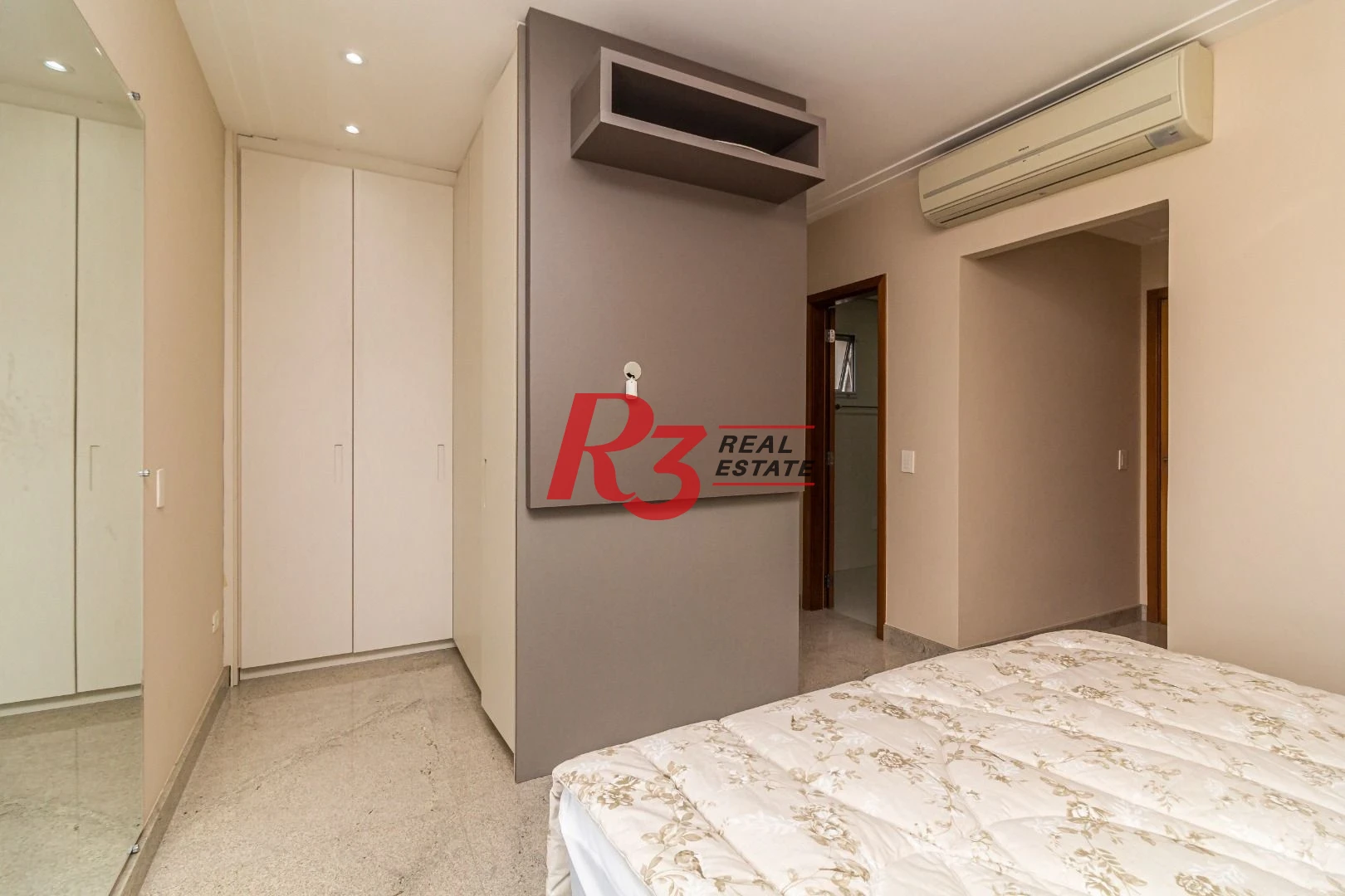 Apartamento com 4 dormitórios, 255 m² - venda por R$ 4.670.000,00 ou aluguel por R$ 33.130,83/mês - Aparecida - Santos/SP