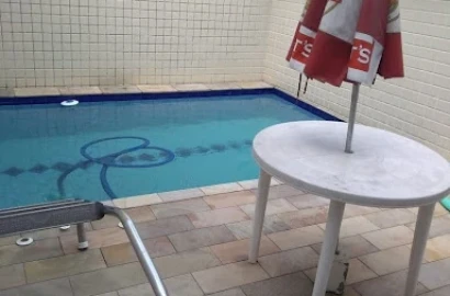 Sobreposta alta com 3 dormitórios à venda, 223 m² por R$ 1.385.000 - Campo Grande - Santos/SP