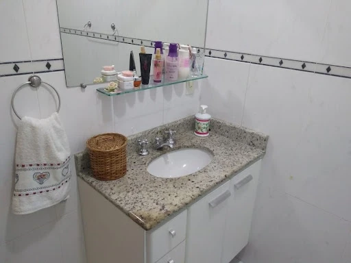 Sobreposta alta com 3 dormitórios à venda, 223 m² por R$ 1.385.000 - Campo Grande - Santos/SP