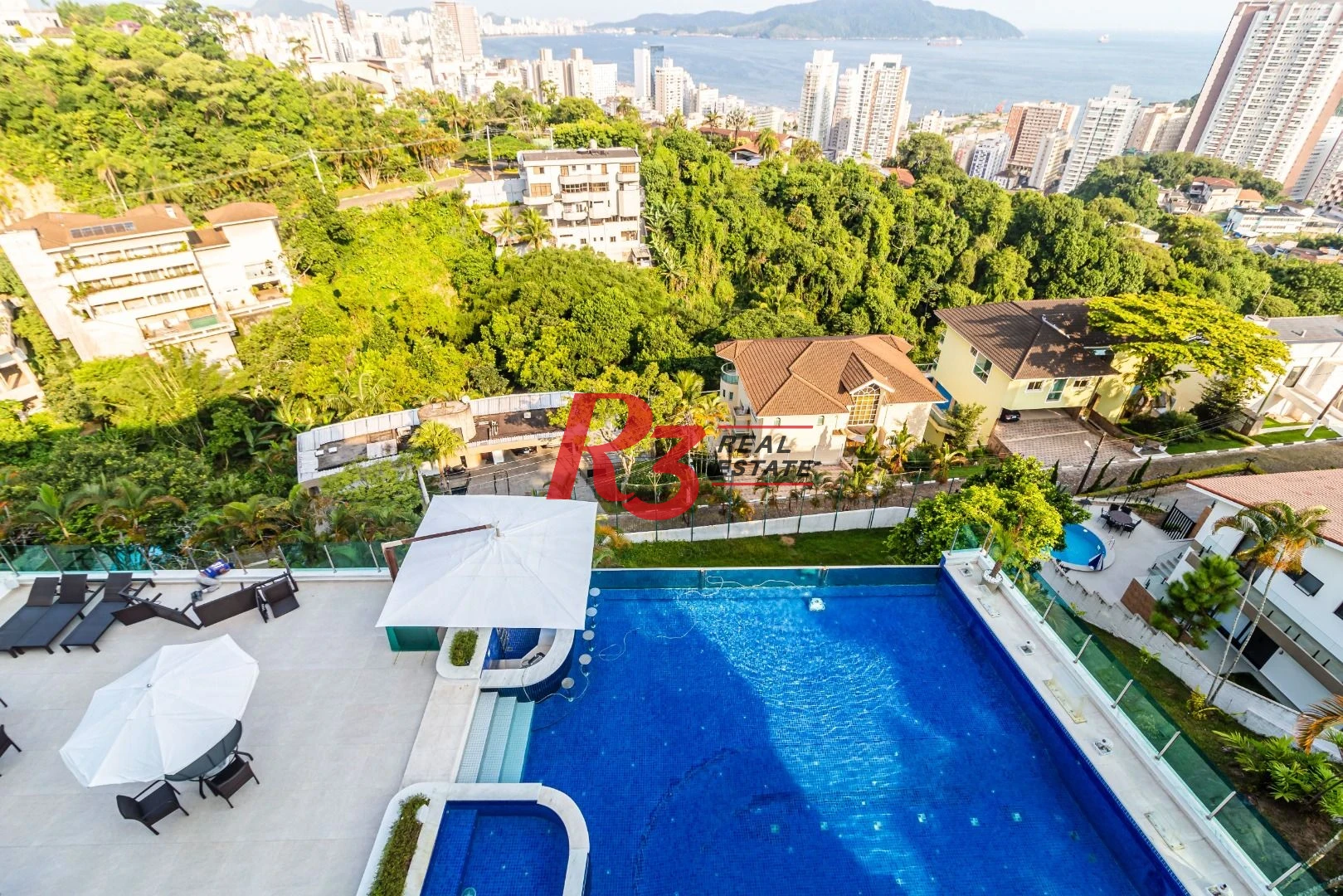 Casa com 11 dormitórios, 2800 m² - venda por R$ 35.000.000,00 ou aluguel por R$ 180.000,00/mês - Morro Santa Terezinha - Santos/SP