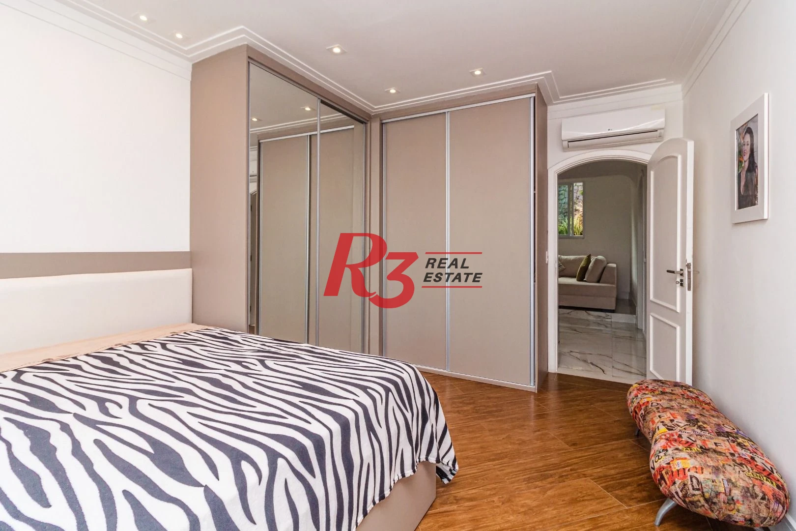 Casa com 11 dormitórios, 2800 m² - venda por R$ 35.000.000,00 ou aluguel por R$ 180.000,00/mês - Morro Santa Terezinha - Santos/SP