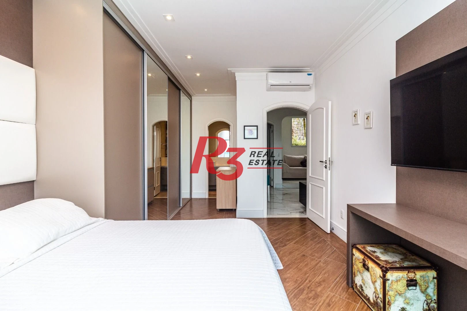 Casa com 11 dormitórios, 2800 m² - venda por R$ 35.000.000,00 ou aluguel por R$ 180.000,00/mês - Morro Santa Terezinha - Santos/SP