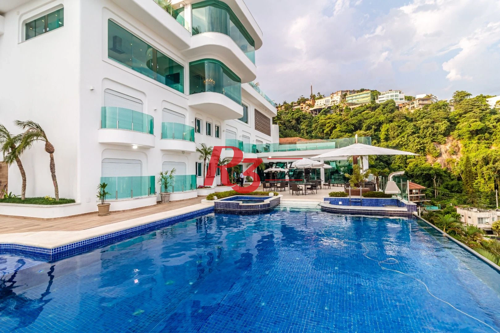 Casa com 11 dormitórios, 2800 m² - venda por R$ 35.000.000,00 ou aluguel por R$ 180.000,00/mês - Morro Santa Terezinha - Santos/SP