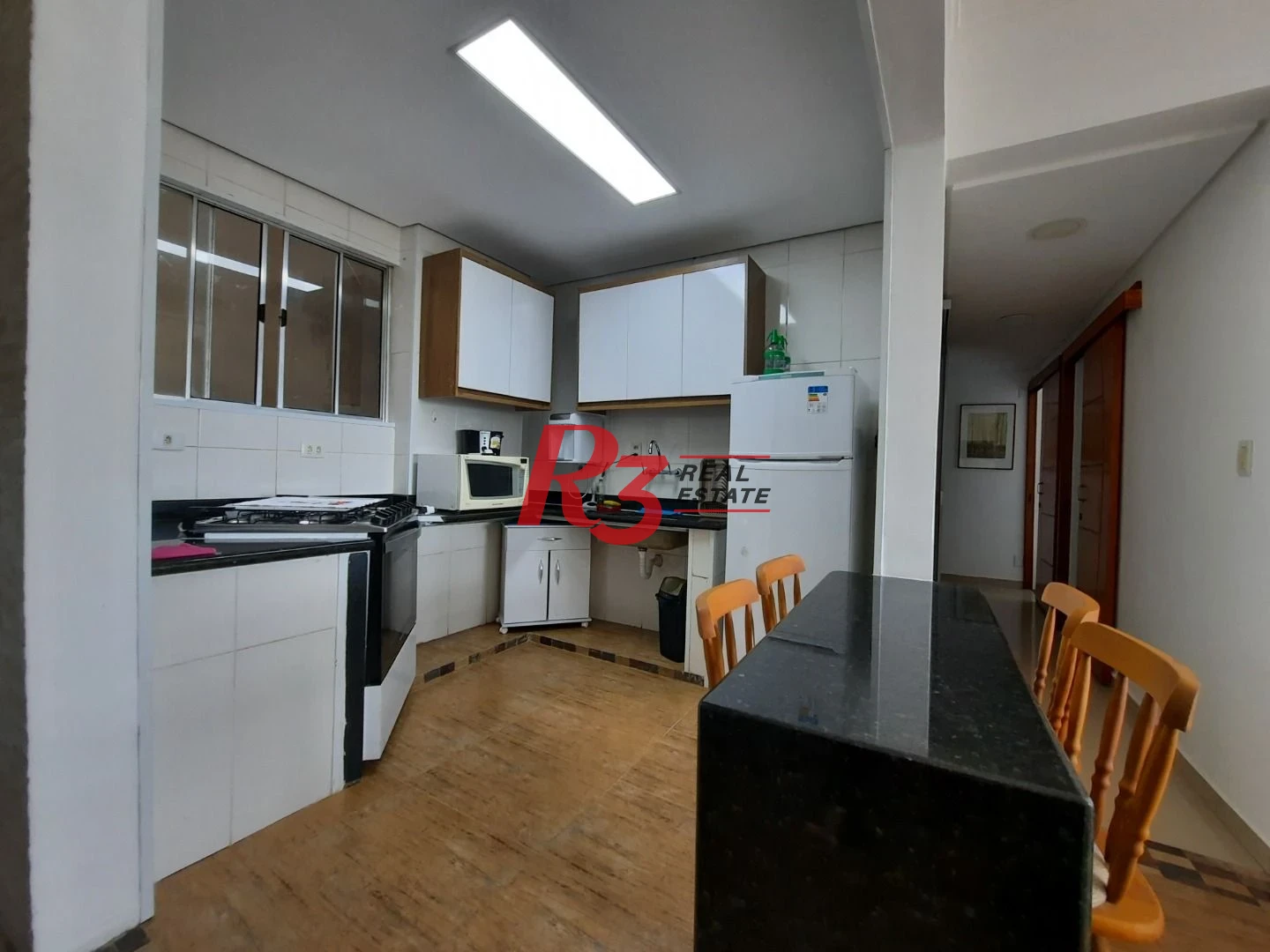 Apartamento à venda, 73 m² por R$ 692.000,00 - Embaré - Santos/SP