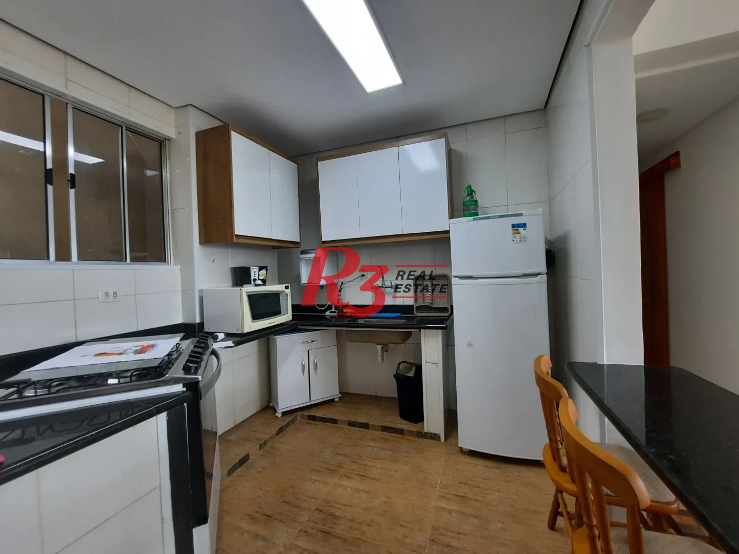 Apartamento à venda, 73 m² por R$ 692.000,00 - Embaré - Santos/SP