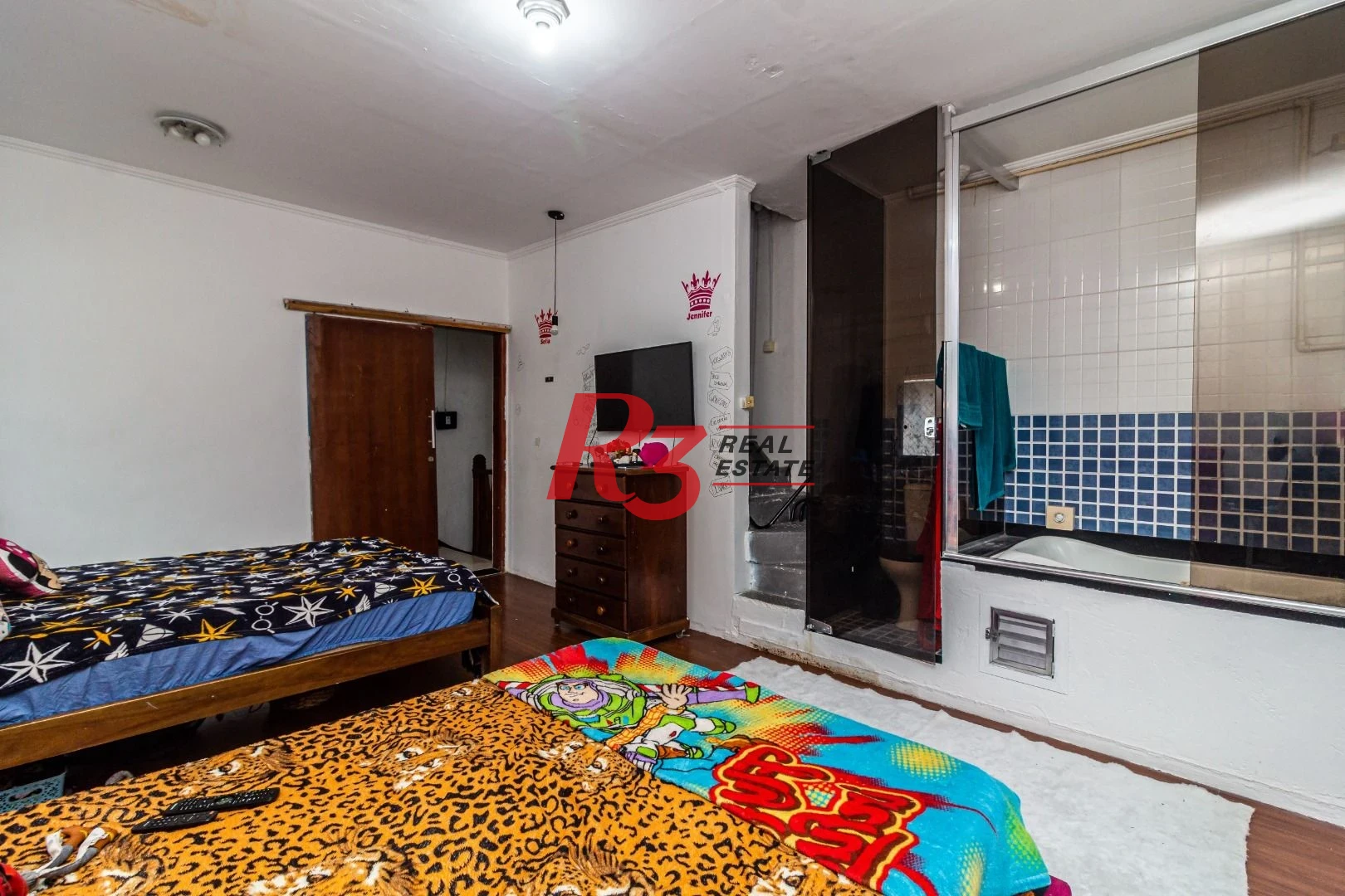 Sobrado com 3 dormitórios à venda, 139 m² por R$ 765.000,00 - Marapé - Santos/SP