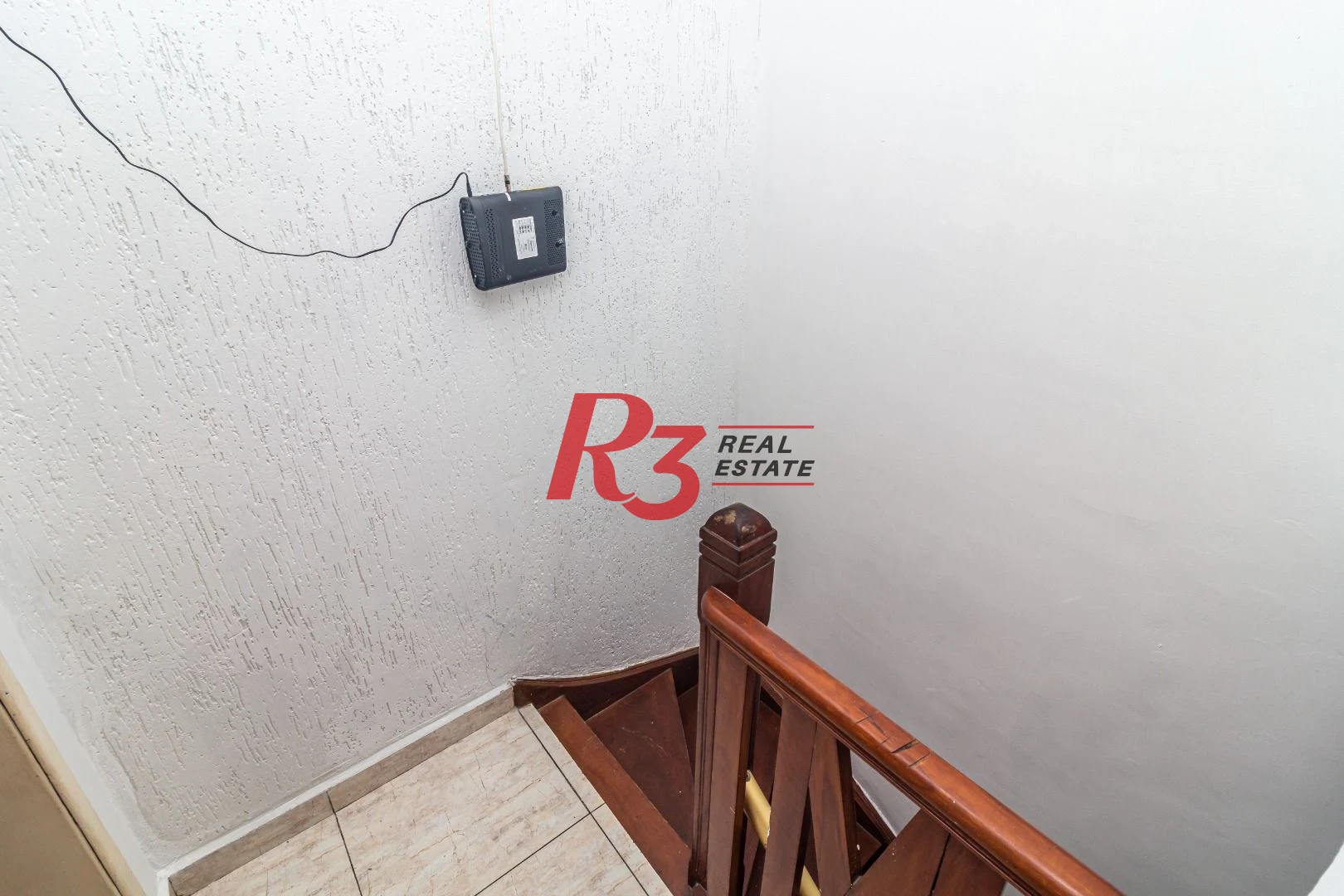 Sobrado com 3 dormitórios à venda, 139 m² por R$ 765.000,00 - Marapé - Santos/SP