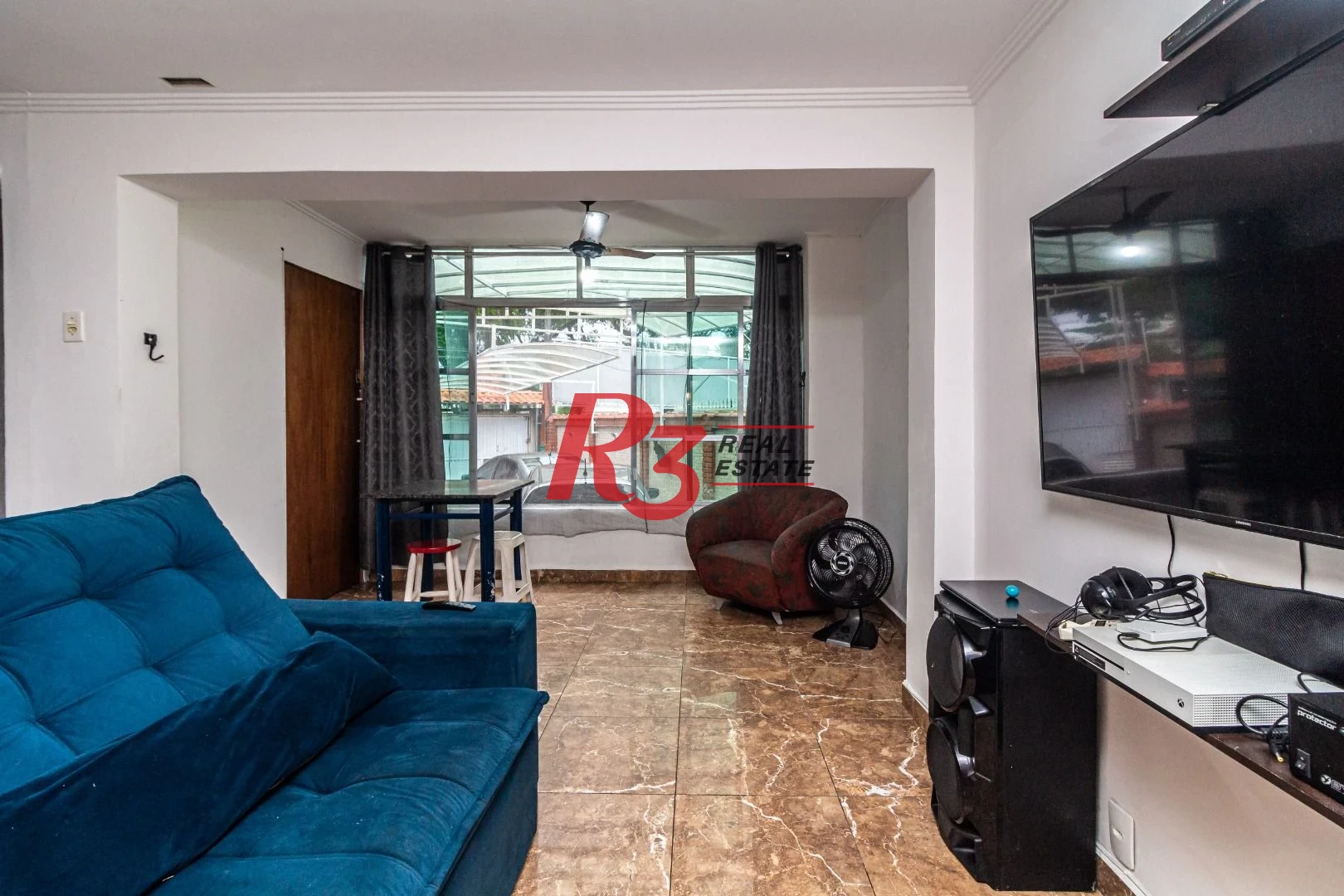 Sobrado com 3 dormitórios à venda, 139 m² por R$ 765.000,00 - Marapé - Santos/SP