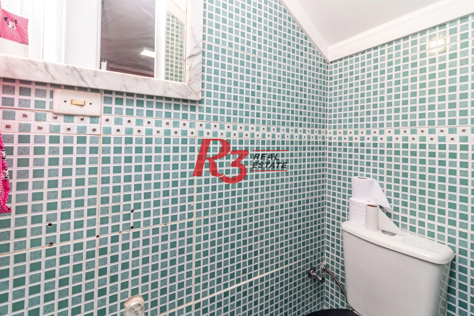 Sobrado com 3 dormitórios à venda, 139 m² por R$ 765.000,00 - Marapé - Santos/SP