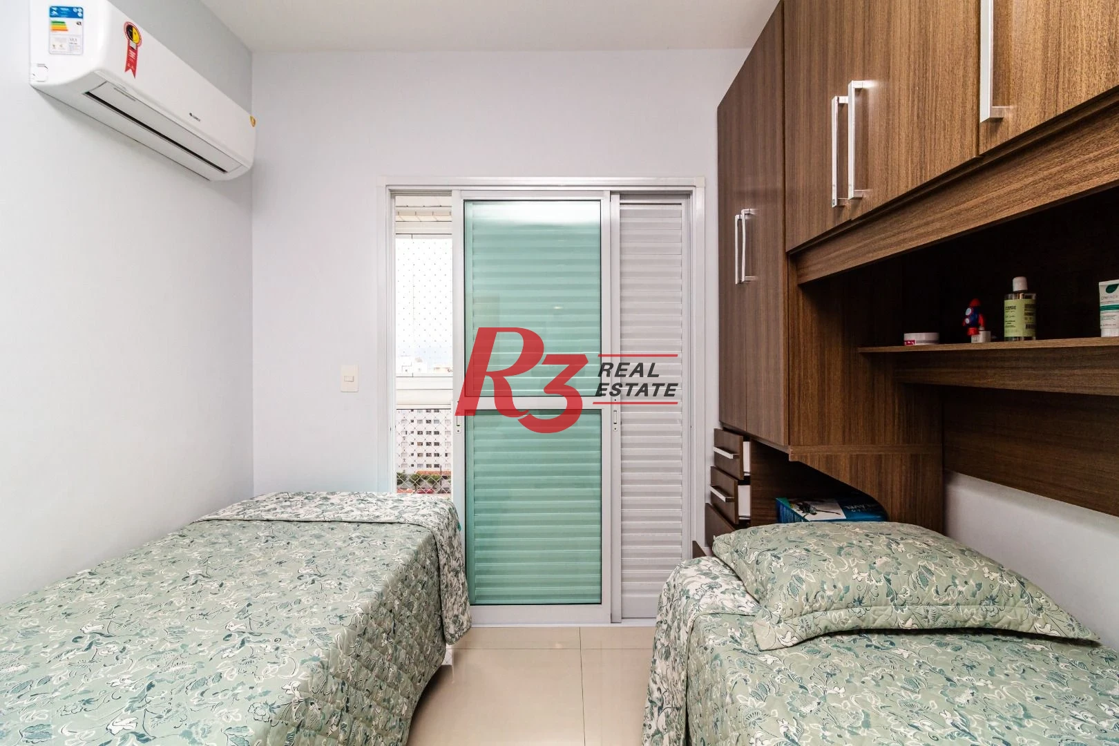 Apartamento com 2 dormitórios à venda, 87 m² - Vila Assunção - Praia Grande/SP