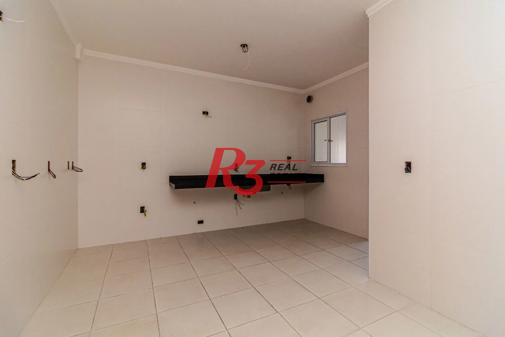 Apartamento com 3 dormitórios à venda, 128 m² - Embaré - Santos/SP