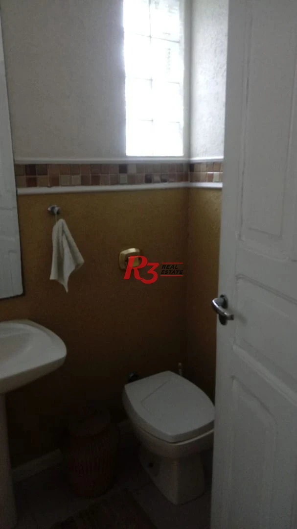 Sobrado com 3 dormitórios à venda, 100 m² - Encruzilhada - Santos/SP