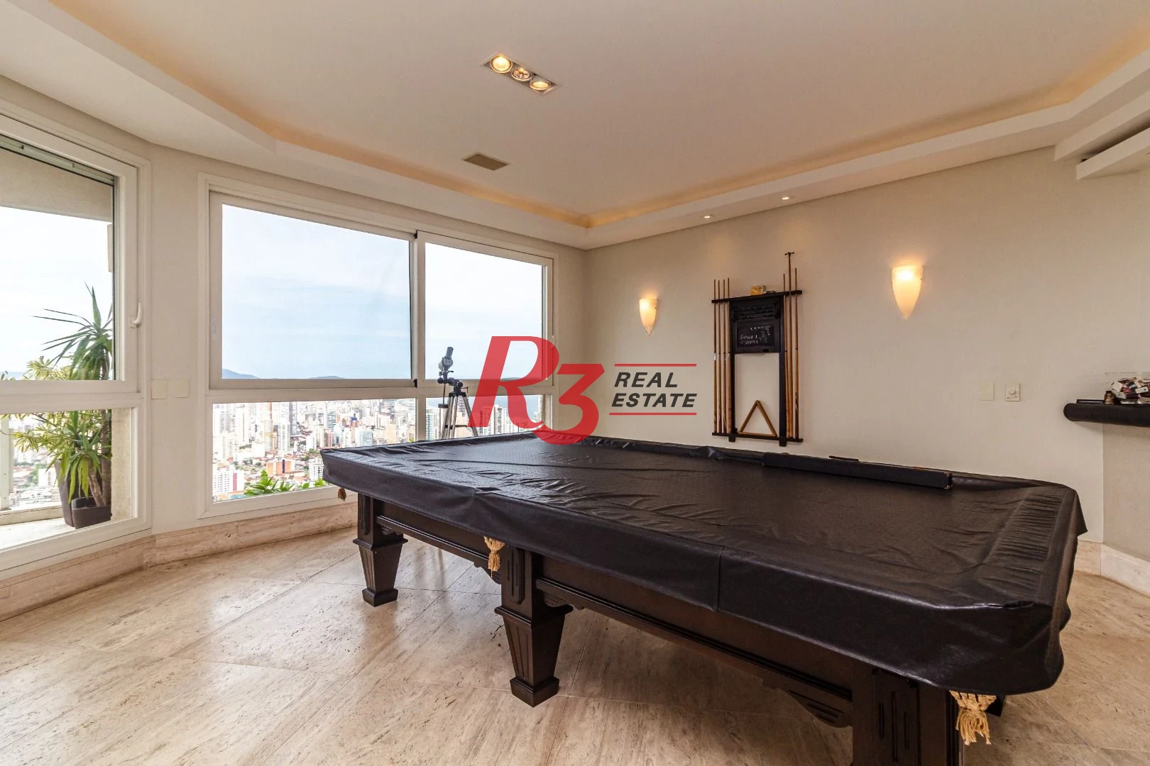 Casa no Condomínio Santa Terezinha com 5 suiítes à venda, 1200 m² - Vista espetacular