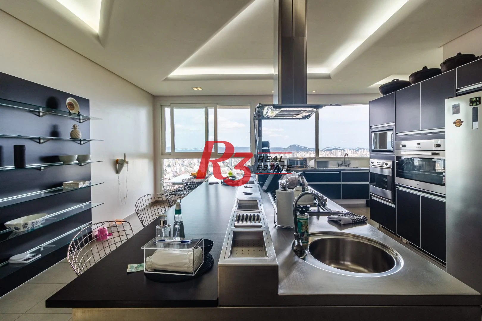 Casa no Condomínio Santa Terezinha com 5 suiítes à venda, 1200 m² - Vista espetacular