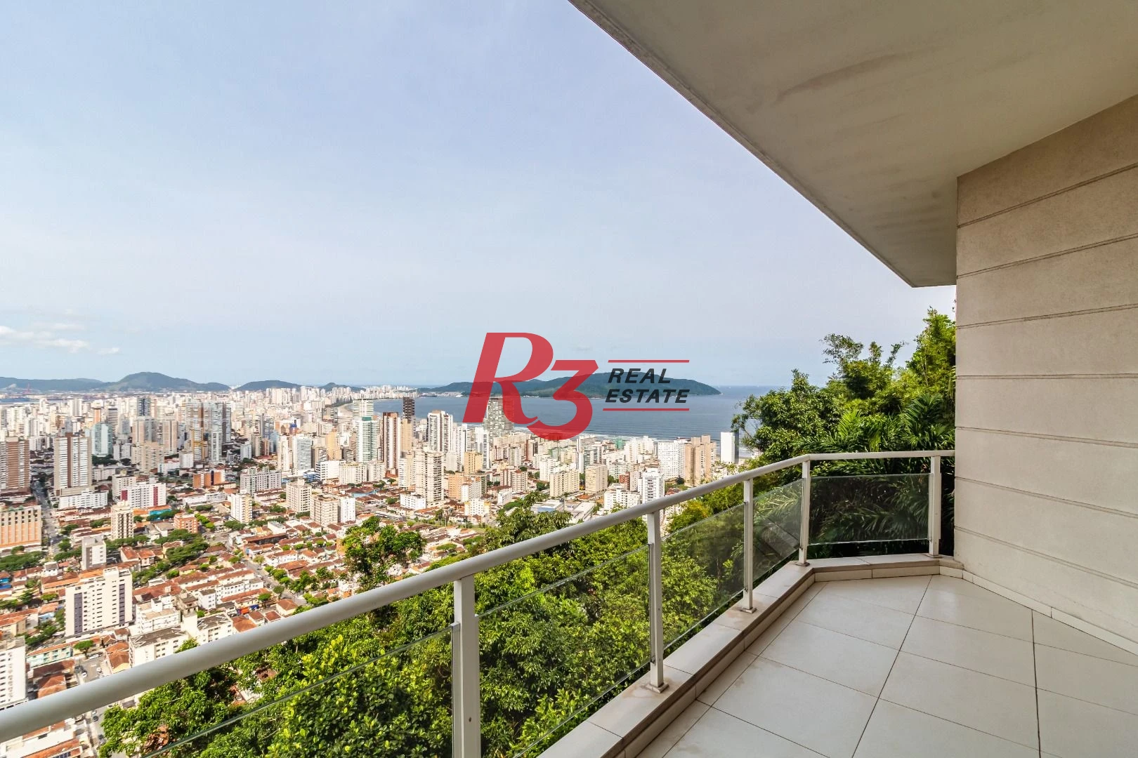 Casa no Condomínio Santa Terezinha com 5 suiítes à venda, 1200 m² - Vista espetacular