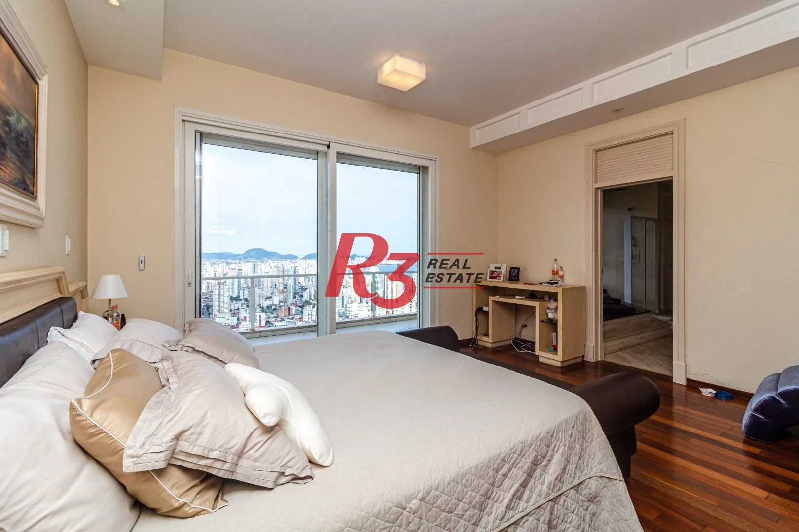 Casa no Condomínio Santa Terezinha com 5 suiítes à venda, 1200 m² - Vista espetacular