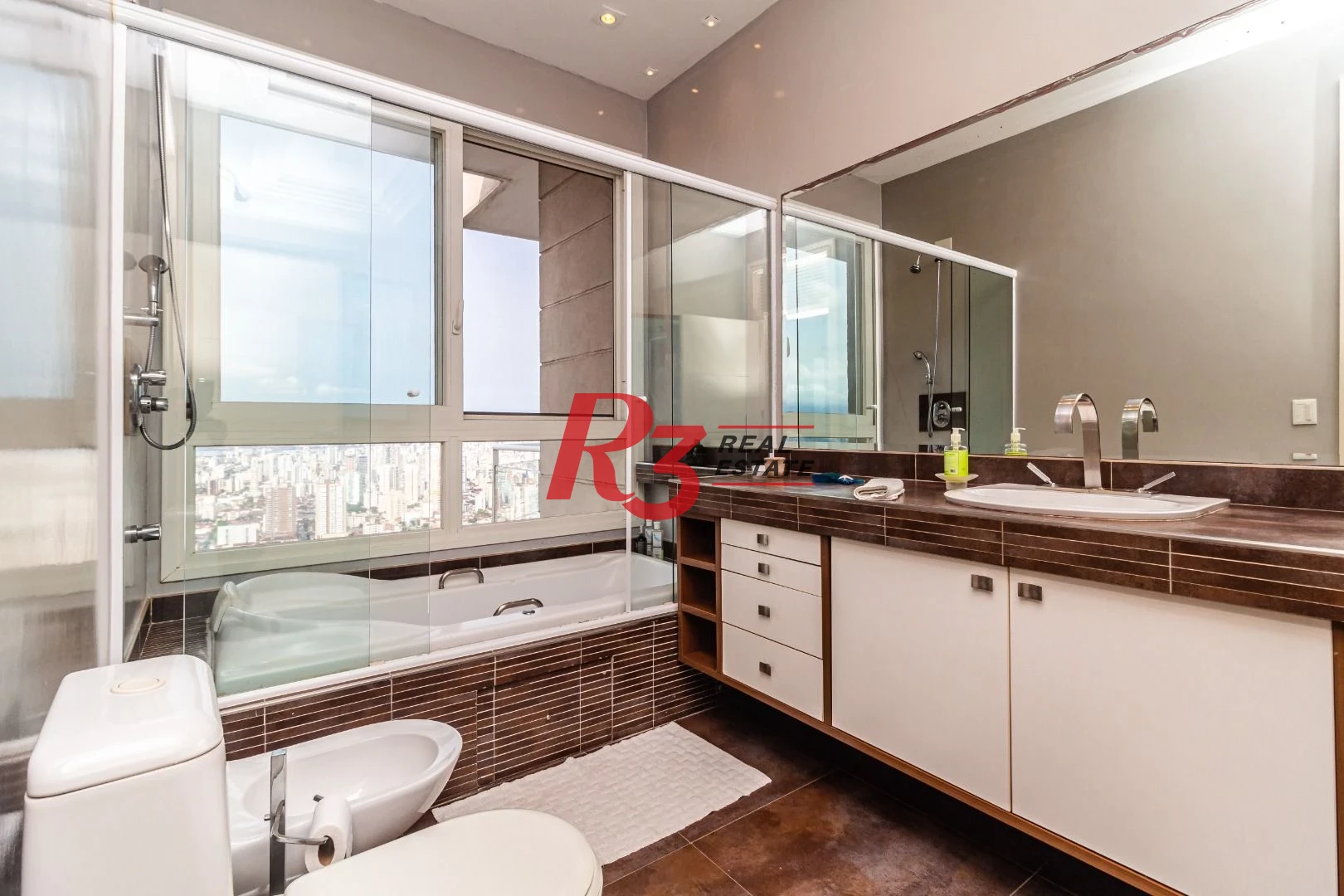 Casa no Condomínio Santa Terezinha com 5 suiítes à venda, 1200 m² - Vista espetacular