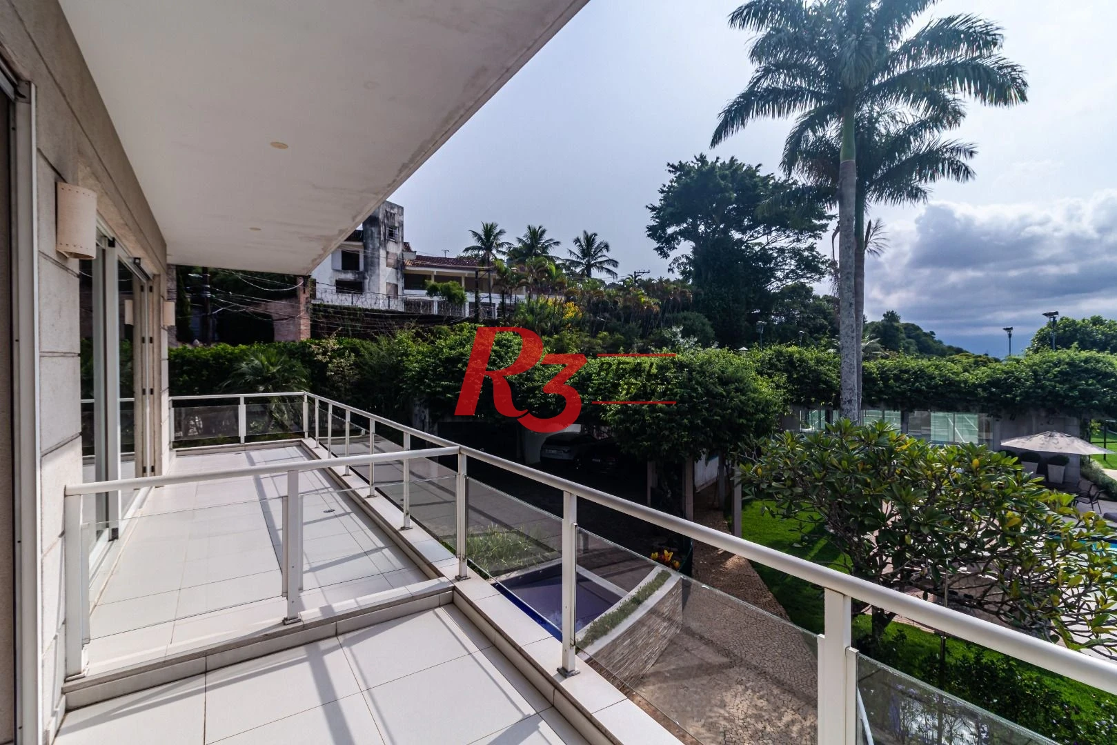 Casa no Condomínio Santa Terezinha com 5 suiítes à venda, 1200 m² - Vista espetacular