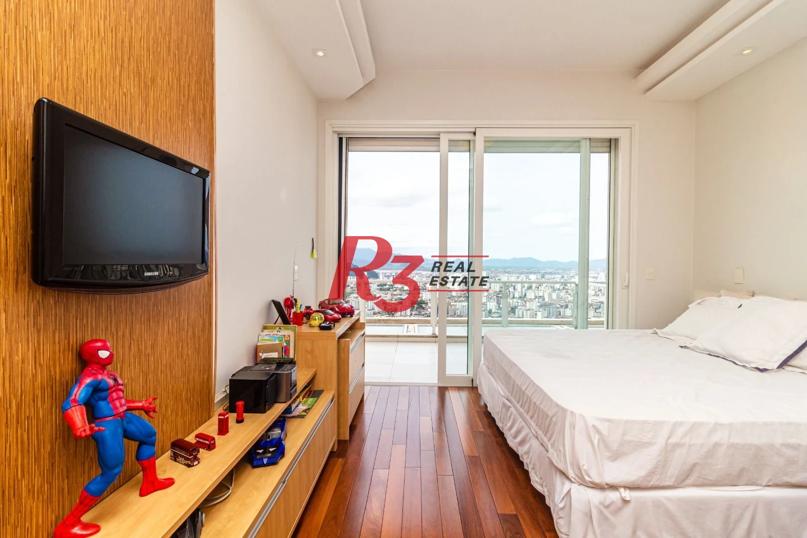 Casa no Condomínio Santa Terezinha com 5 suiítes à venda, 1200 m² - Vista espetacular