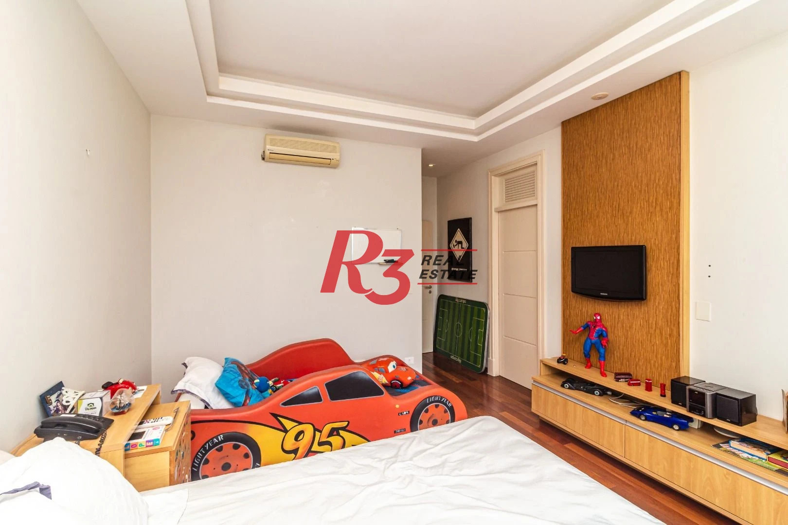 Casa no Condomínio Santa Terezinha com 5 suiítes à venda, 1200 m² - Vista espetacular