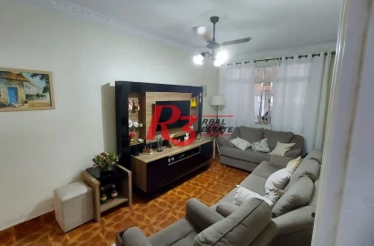 Casa térrea à venda no Parque São Vicente.