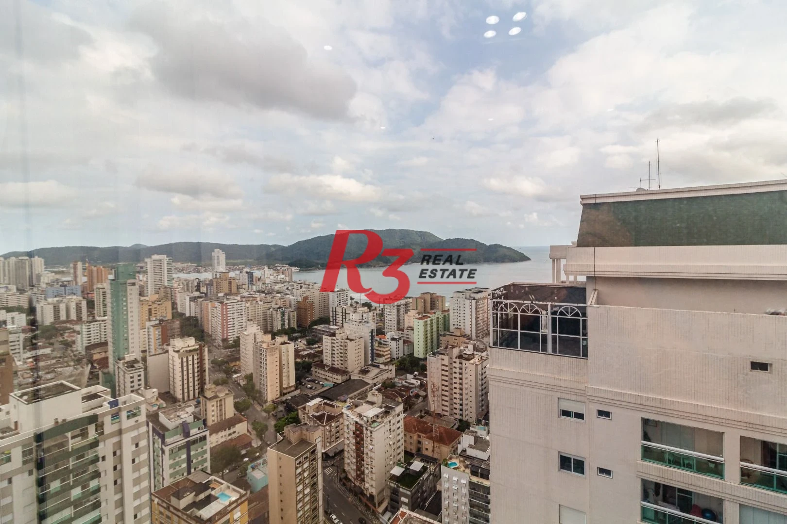 Apartamento com 2 dormitórios para alugar, 96 m² por R$ 10.500,00/mês - Aparecida - Santos/SP