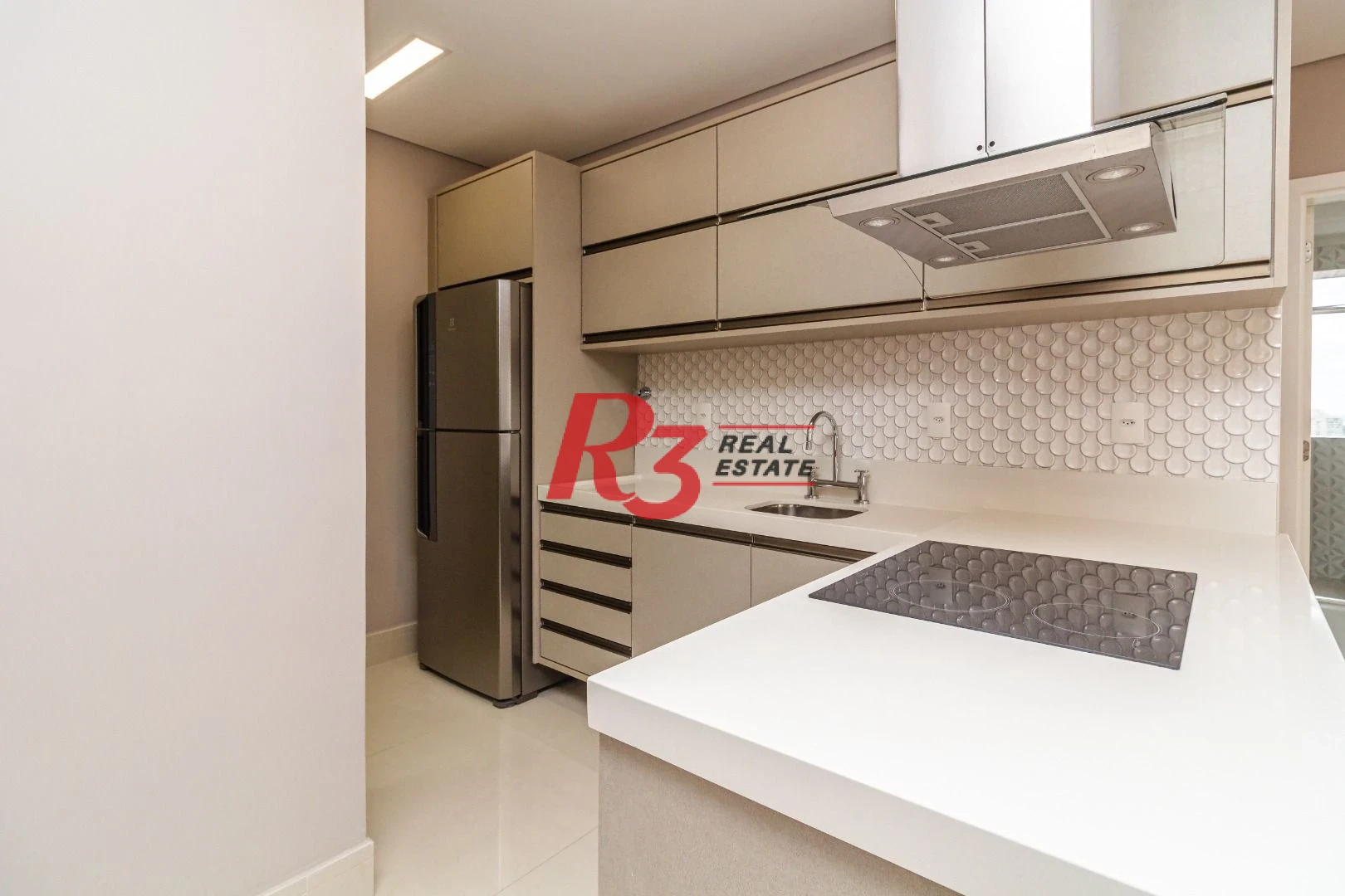 Apartamento com 2 dormitórios para alugar, 96 m² por R$ 10.500,00/mês - Aparecida - Santos/SP