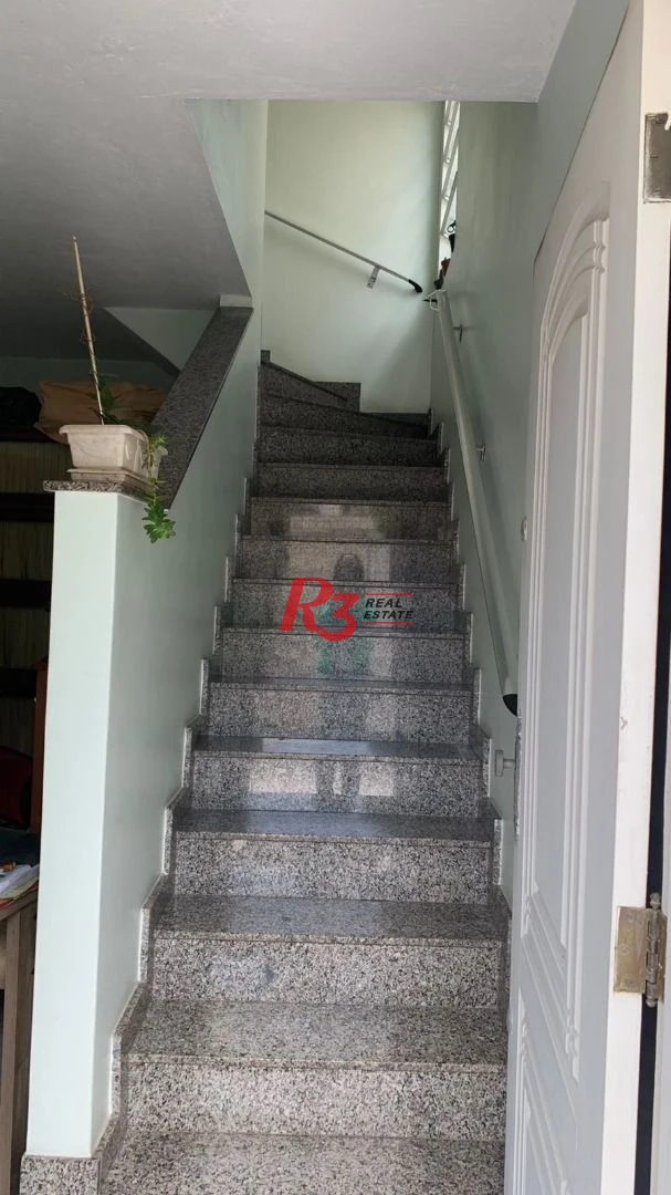 Casa com 3 dormitórios à venda, 230 m² - Aparecida - Santos/SP