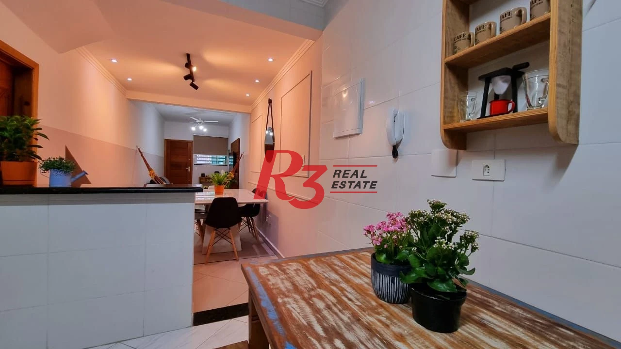 Casa com 2 dormitórios à venda, 110 m² - Boqueirão - Santos/SP