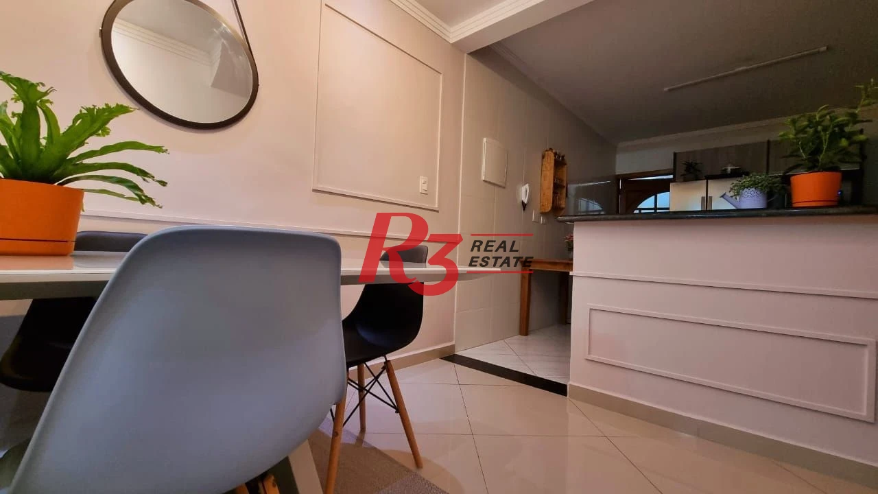 Casa com 2 dormitórios à venda, 110 m² - Boqueirão - Santos/SP