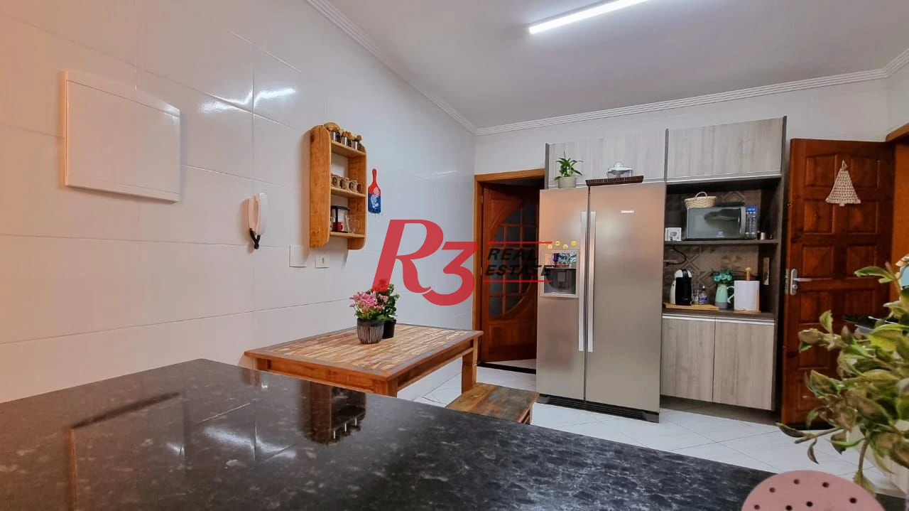 Casa com 2 dormitórios à venda, 110 m² - Boqueirão - Santos/SP