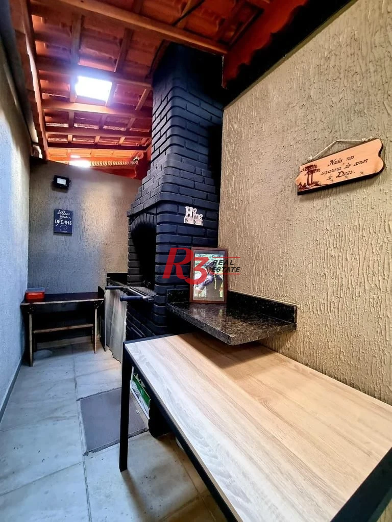 Casa com 2 dormitórios à venda, 110 m² - Boqueirão - Santos/SP