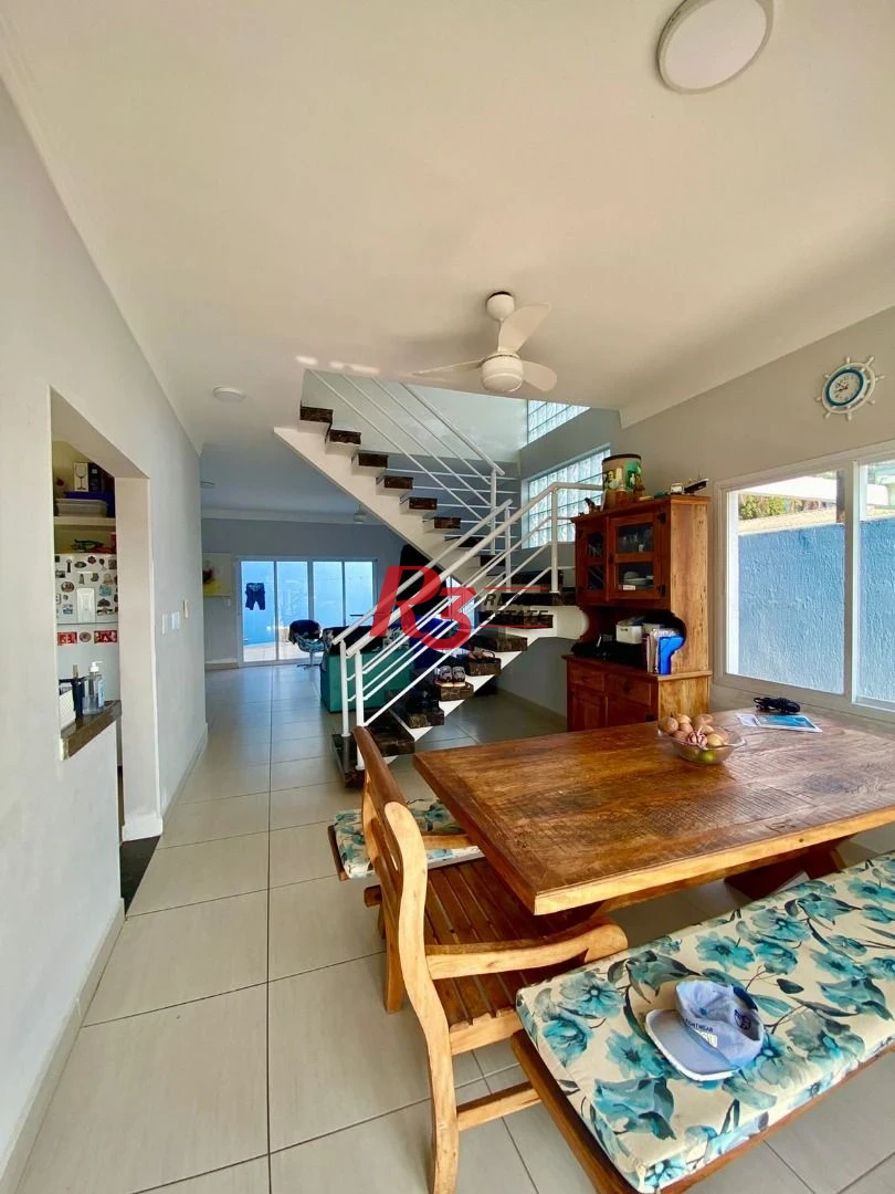 Sobrado com 4 dormitórios à venda, 173 m² - Solemar - Praia Grande/SP
