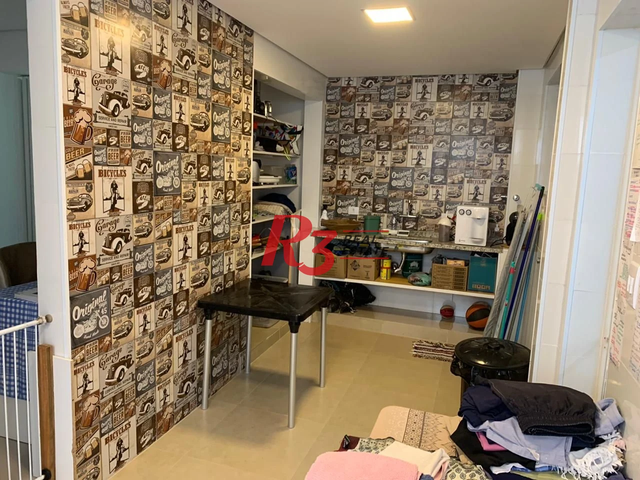 Sobrado com 3 dormitórios à venda, 138 m² por R$ 1.200.000,00 - Boqueirão - Santos/SP