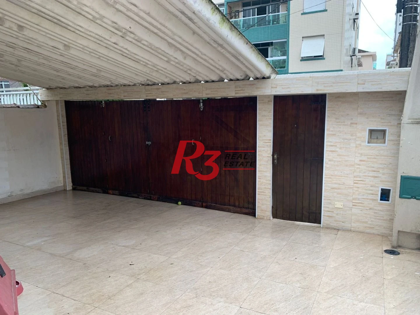 Sobrado com 3 dormitórios à venda, 138 m² por R$ 1.200.000,00 - Boqueirão - Santos/SP
